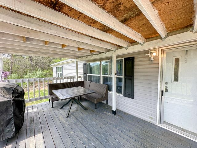 2578 Little Indian Creek Road, Woodbine, KY 40771