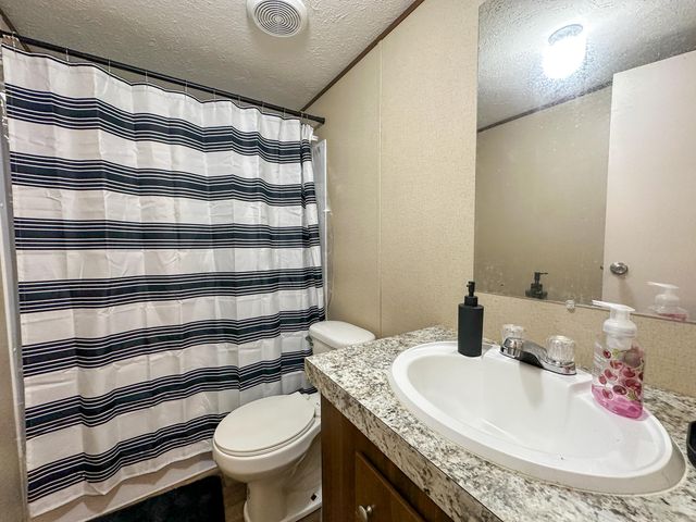 2578 Little Indian Creek Road, Woodbine, KY 40771