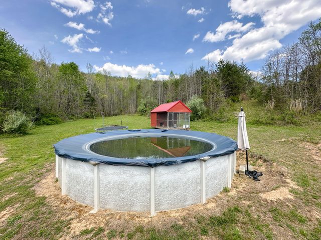 2578 Little Indian Creek Road, Woodbine, KY 40771