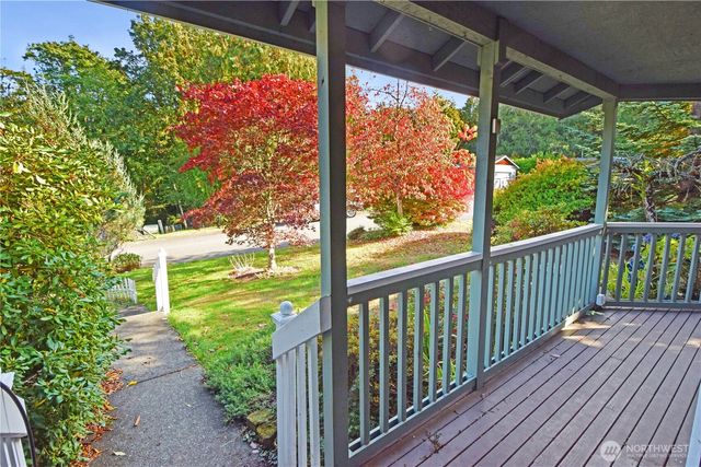 4294 Siana Place SE, Port Orchard, WA 98366