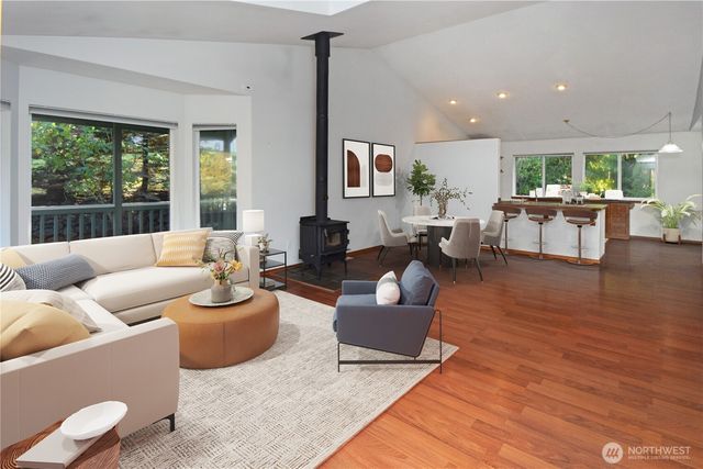 4294 Siana Place SE, Port Orchard, WA 98366