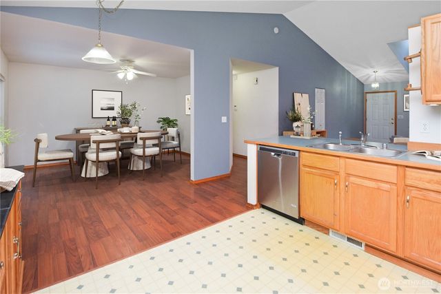4294 Siana Place SE, Port Orchard, WA 98366