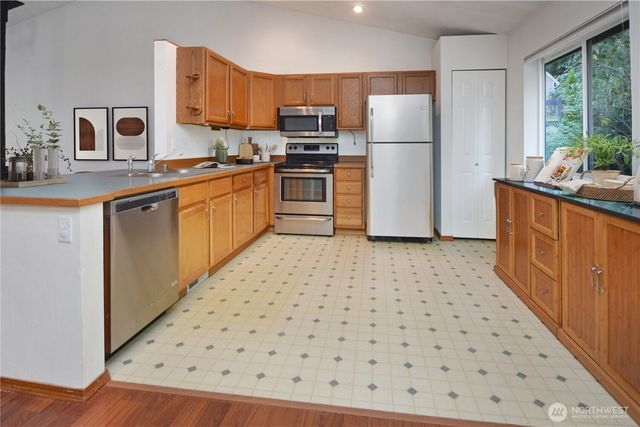 4294 Siana Place SE, Port Orchard, WA 98366