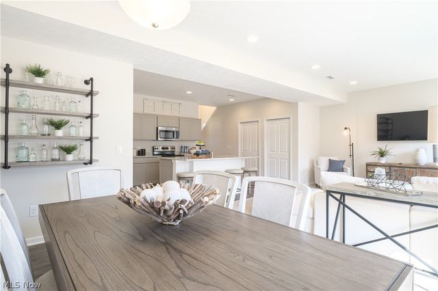 3559 Alder Avenue, Green, OH 44685