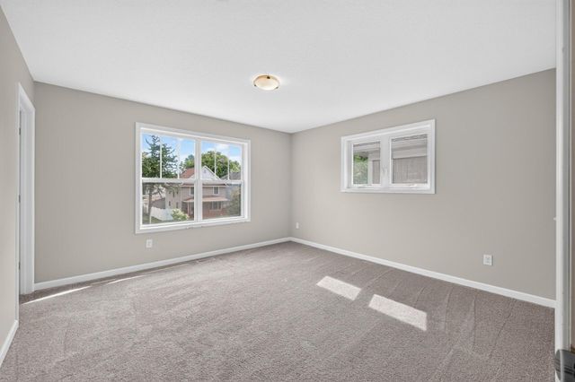 2131 Bryant Avenue N, Minneapolis, MN 55411
