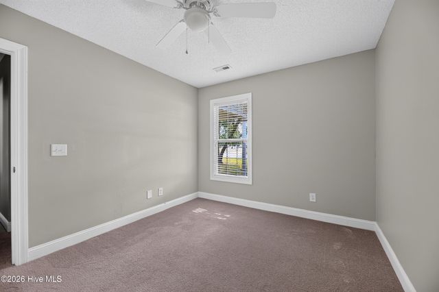 2552 Saddleback Drive B, Winterville, NC 28590