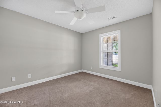 2552 Saddleback Drive B, Winterville, NC 28590