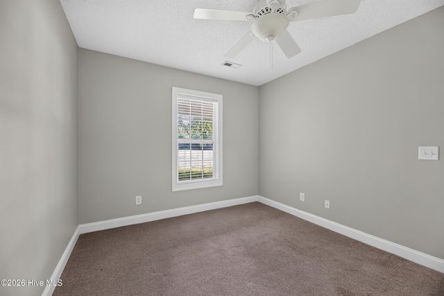 2552 Saddleback Drive B, Winterville, NC 28590