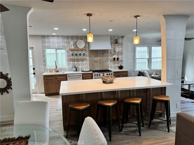 173 Glendora Avenue, Long Beach, CA 90803