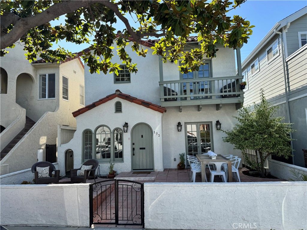 173 Glendora Avenue, Long Beach, CA 90803