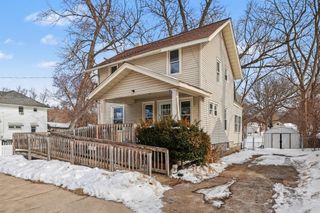 1235 Sheldon Street, Jackson, MI 49203