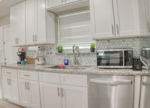 8150 Herschelwood Street, Houston, TX 77033