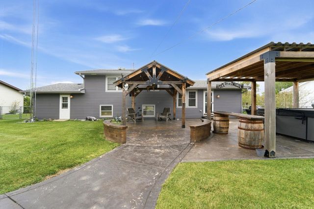 1937 Willow ROAD, Twin Lakes, WI 53181
