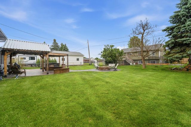 1937 Willow ROAD, Twin Lakes, WI 53181