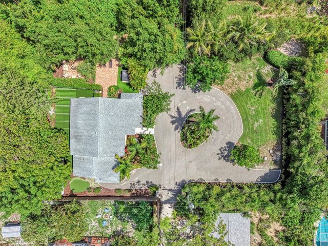 2137 WORRINGTON STREET, Sarasota, FL 34231