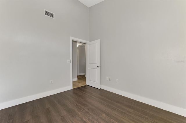 2137 WORRINGTON STREET, Sarasota, FL 34231