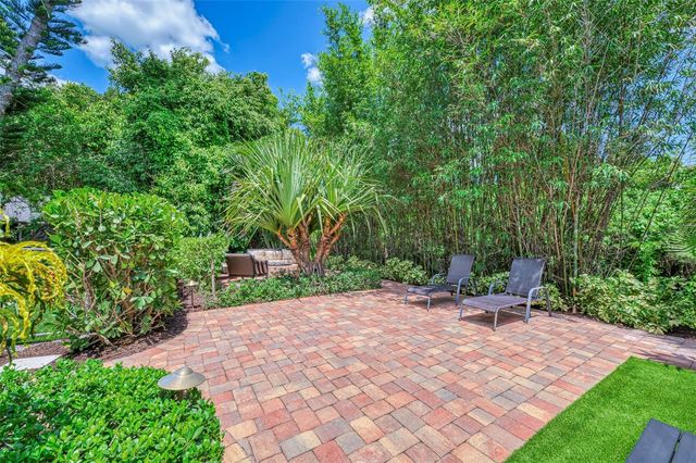 2137 WORRINGTON STREET, Sarasota, FL 34231