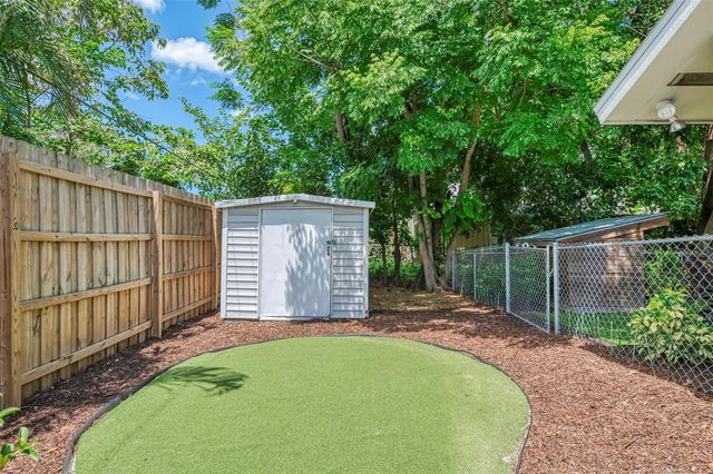 2137 WORRINGTON STREET, Sarasota, FL 34231