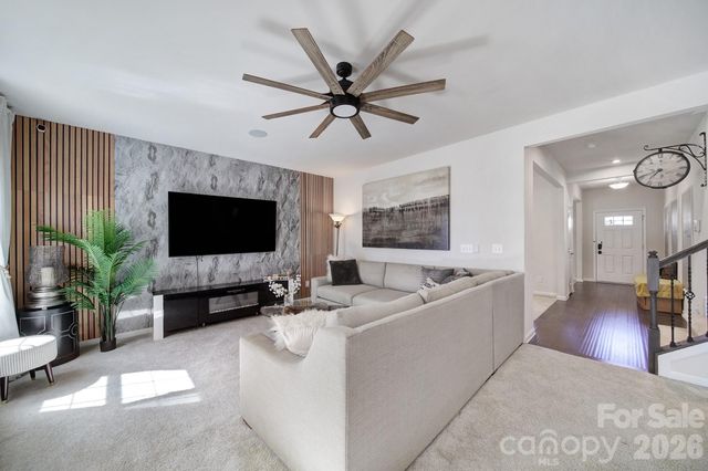 6710 Carradale Way, Charlotte, NC 28278