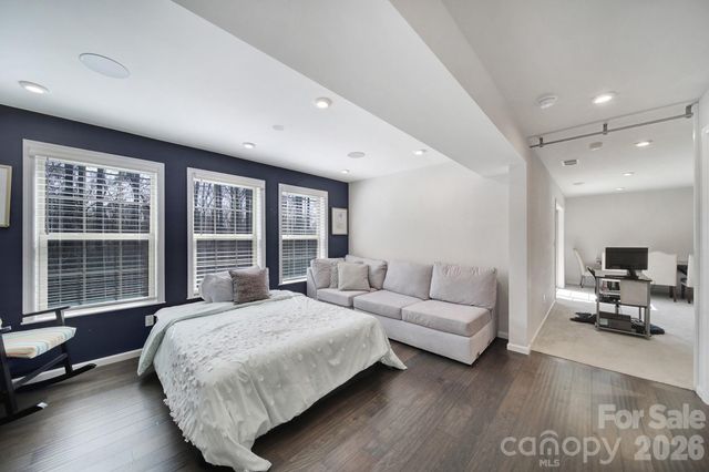 6710 Carradale Way, Charlotte, NC 28278