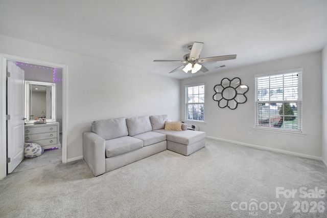 6710 Carradale Way, Charlotte, NC 28278