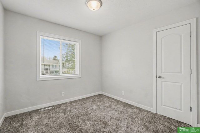 12962 Meredith Avenue, Omaha, NE 68164