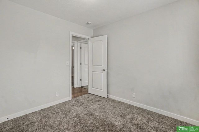 12962 Meredith Avenue, Omaha, NE 68164