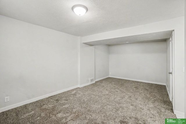 12962 Meredith Avenue, Omaha, NE 68164