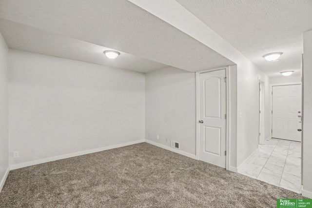 12962 Meredith Avenue, Omaha, NE 68164