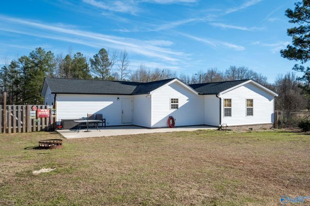 2145 Swearengin Road, Grant, AL 35747
