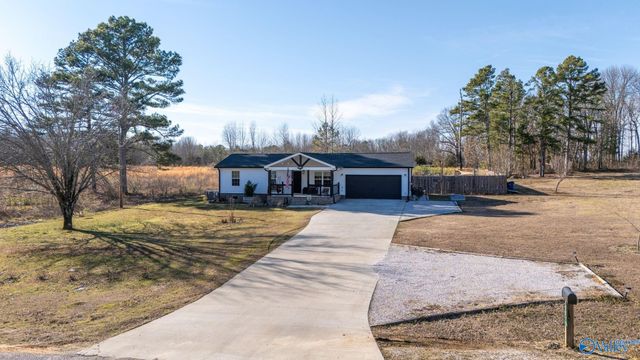 2145 Swearengin Road, Grant, AL 35747