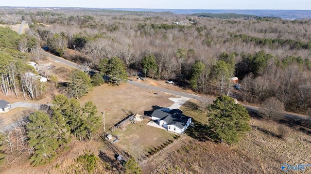 2145 Swearengin Road, Grant, AL 35747