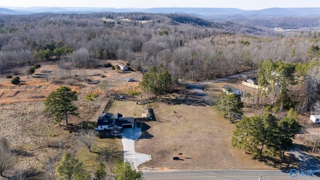 2145 Swearengin Road, Grant, AL 35747