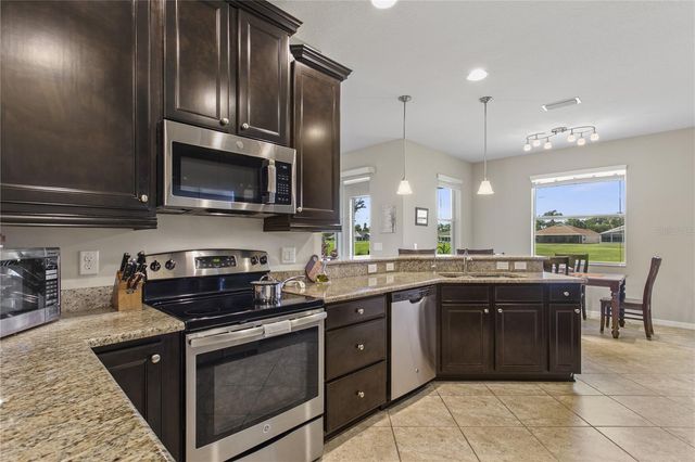 29255 GRASS BUNKER DRIVE, San Antonio, FL 33576