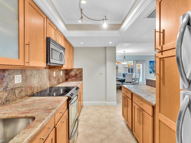 3300 NE 36th Street 1219, Fort Lauderdale, FL 33308