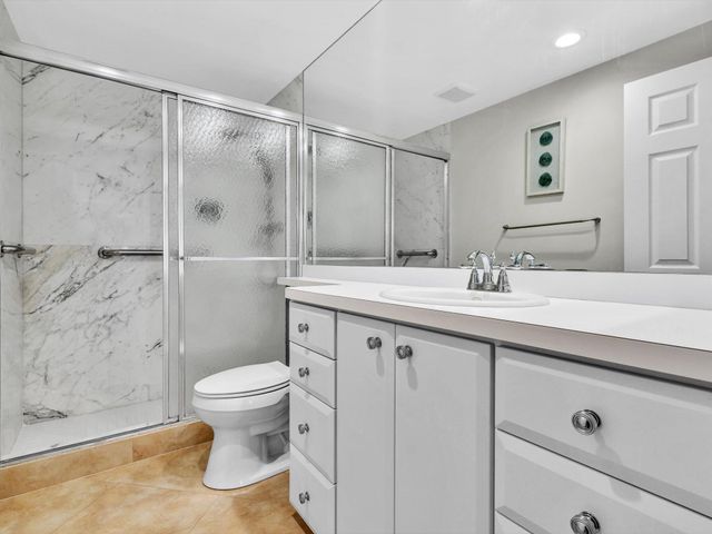 3300 NE 36th Street 1219, Fort Lauderdale, FL 33308