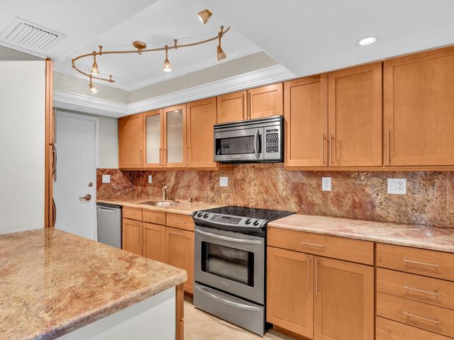 3300 NE 36th Street 1219, Fort Lauderdale, FL 33308