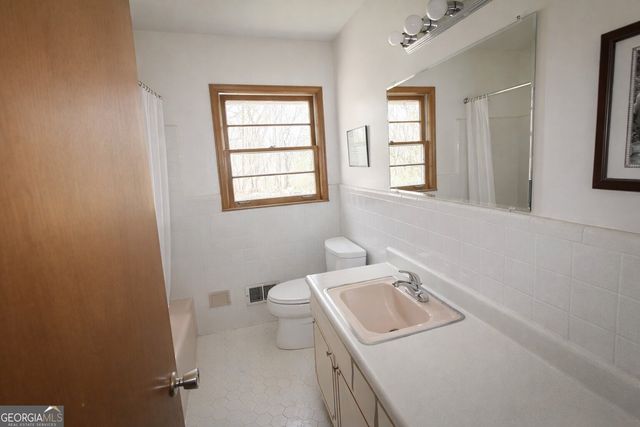 3191 Ernest W Barrett Parkway NW, Marietta, GA 30064