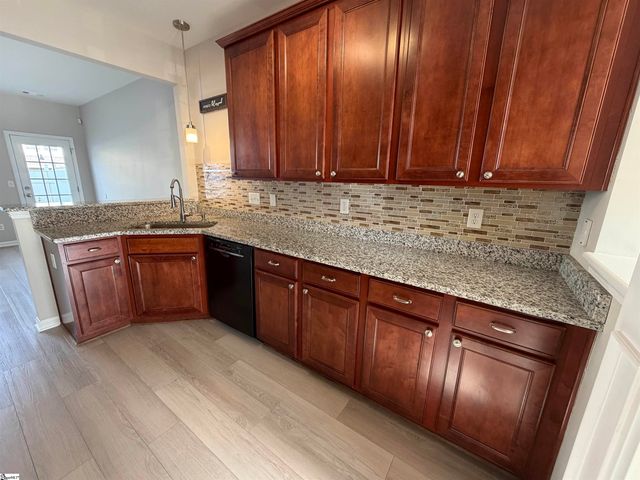 34 Swade Way, Greer, SC 29650