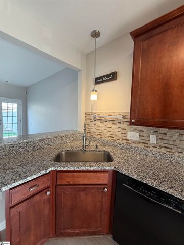 34 Swade Way, Greer, SC 29650