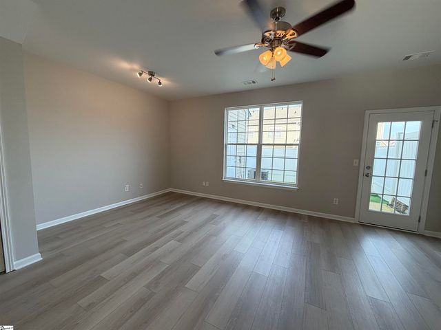 34 Swade Way, Greer, SC 29650