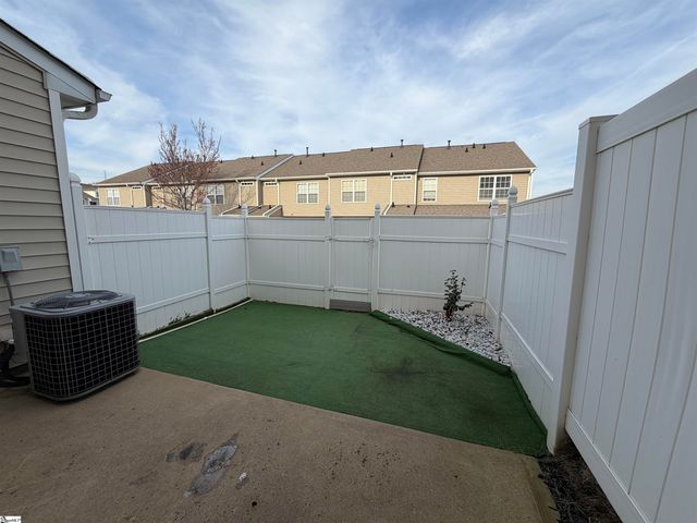 34 Swade Way, Greer, SC 29650