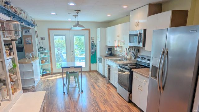 1540 Western Avenue, Bluffton, IN 46714