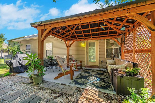 440 Planters Way, Mount Holly, NC 28120