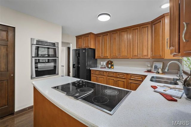 5 Sheran Court, St Charles, MO 63303