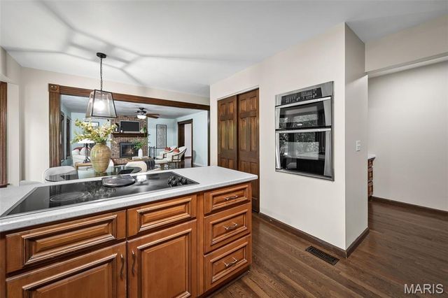 5 Sheran Court, St Charles, MO 63303