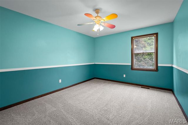 5 Sheran Court, St Charles, MO 63303