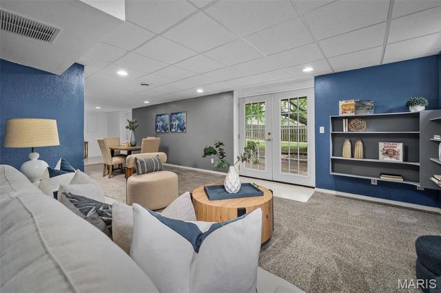 5 Sheran Court, St Charles, MO 63303
