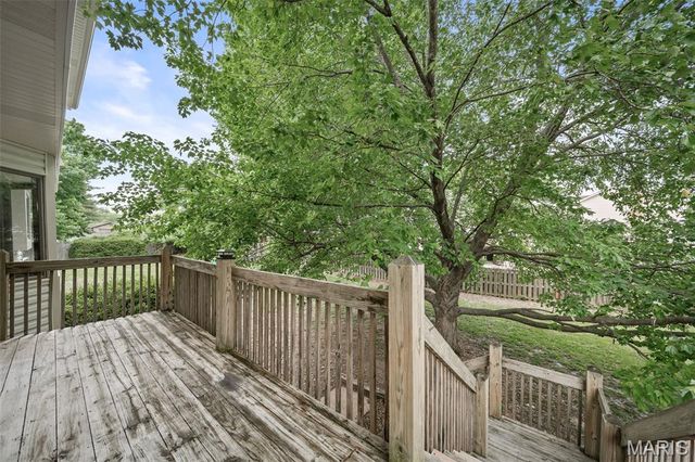 5 Sheran Court, St Charles, MO 63303