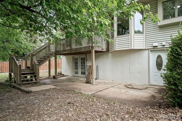5 Sheran Court, St Charles, MO 63303